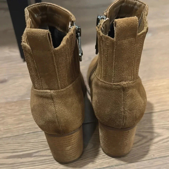 Blonde Brand Waterproof Tan Suede Ankle Boots. Size 7. Good Pre-owned condition - Picture 3 of 6